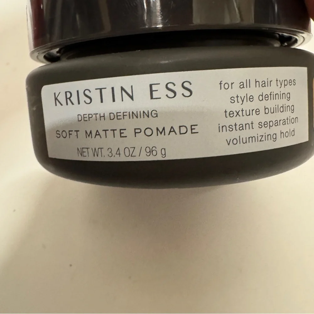 Kristin Ess Depth Defining Soft Matte Pomade, 3.4 Ounce